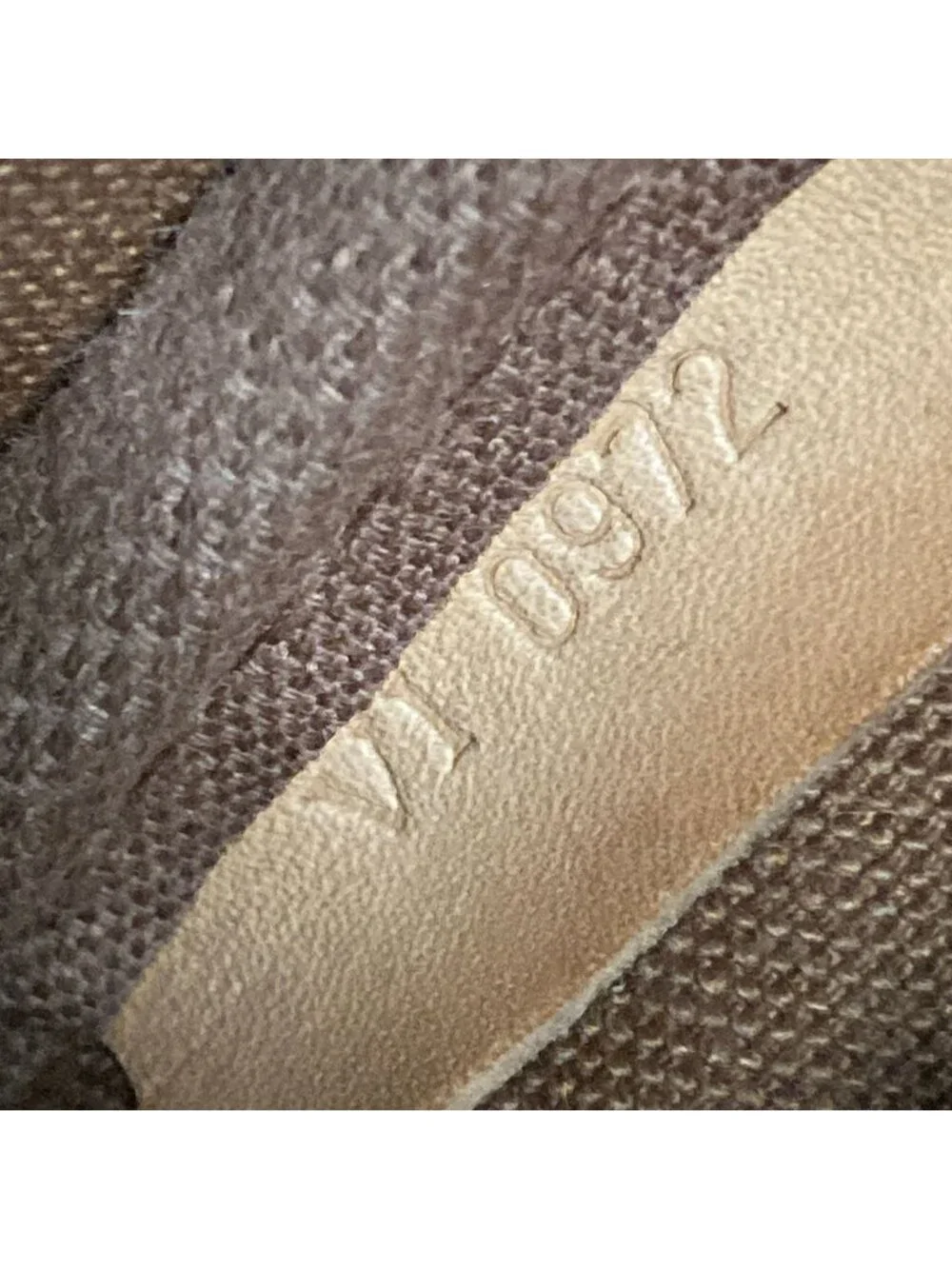 Louis Vuitton Shoulder Bag Monogram Saumur 30
